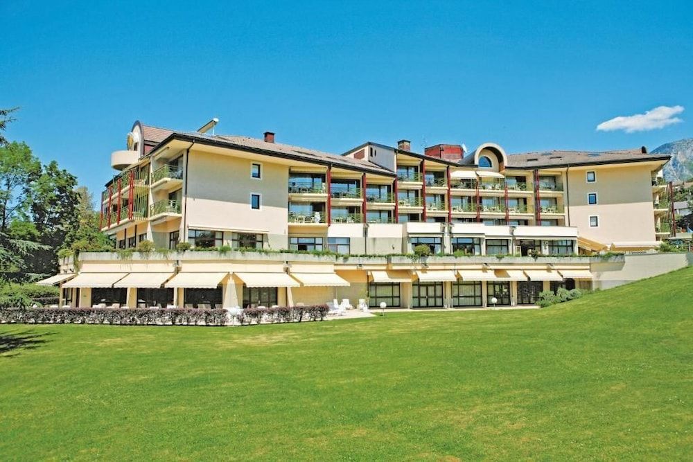 Paris - Aix-les-Bains - Hotel *** & Spa Vacances Bleues Villa Marlioz - Aix-les-Bains