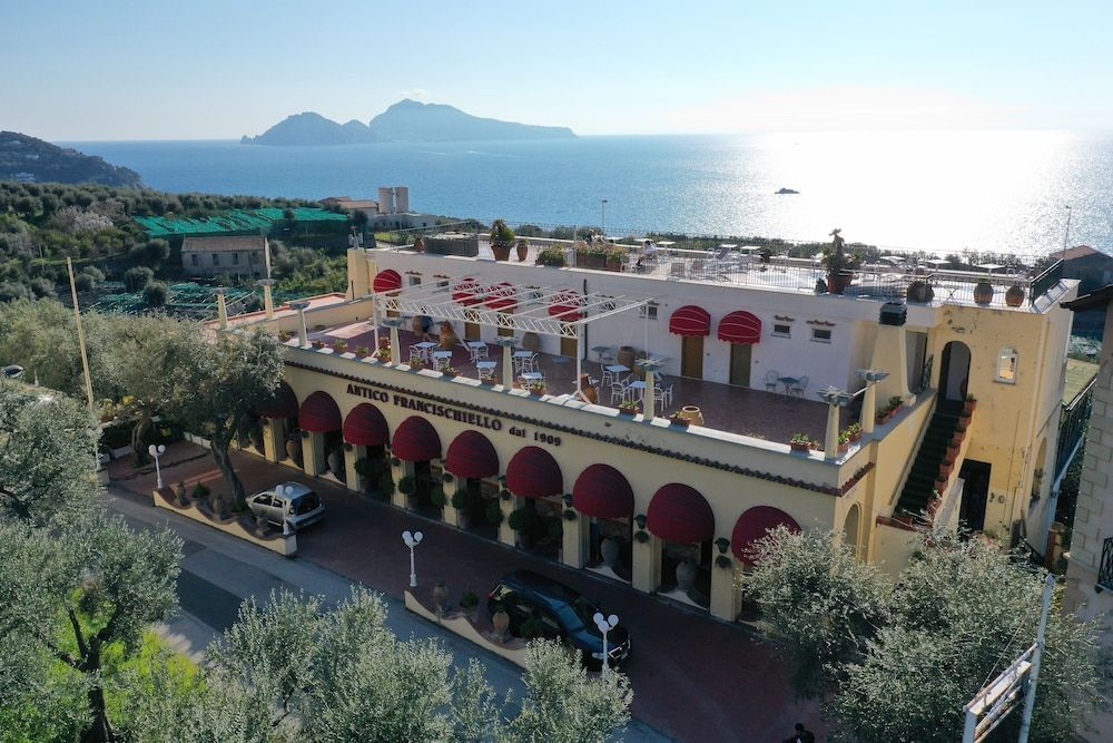 Bâle Mulhouse - Région de Sorrente, Italie - Hotel Villa Pina Antico Francischiello - Région de Sorrente, Italie
