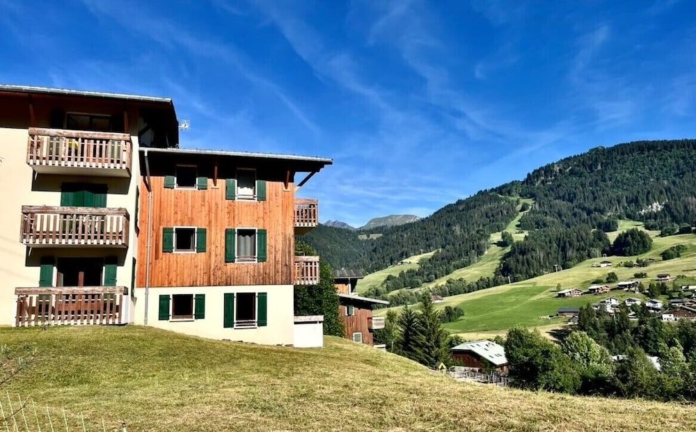 Paris - Megeve - ULVF Les Essertets - Megeve