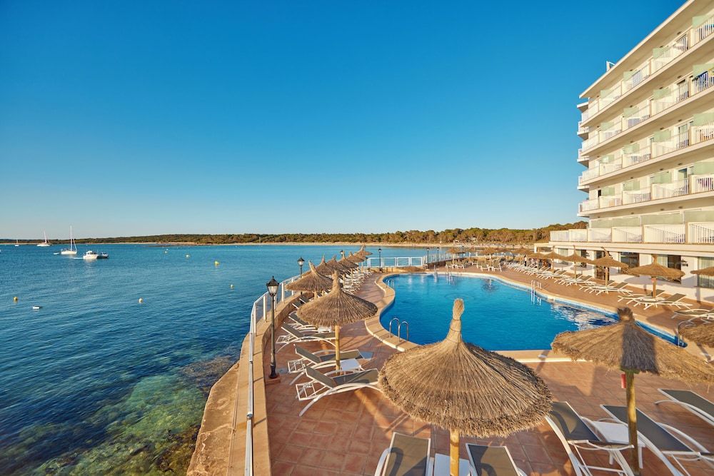 Clermont Ferrand - Colonia Sant Jordi - Universal Hotel Marqués - Colonia Sant Jordi