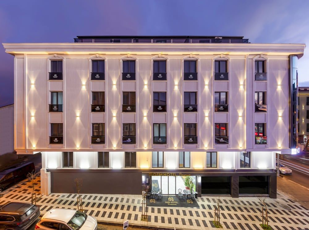 Marseille - Istanbul - Dem Premium Hotel - Round Trip Airport Service - Istanbul International Airport - Istanbul