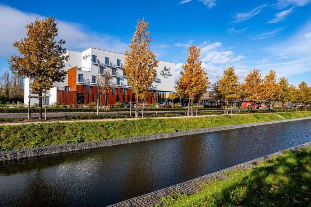Paris - Honfleur - Best Western Eden SPA - Honfleur
