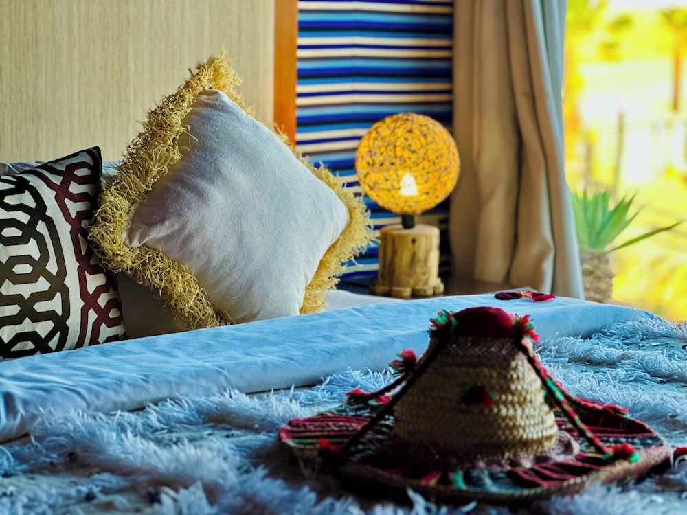 Marseille - Lalla Takerkoust - Yes We Camps Luxury lodge & spa - Lalla Takerkoust