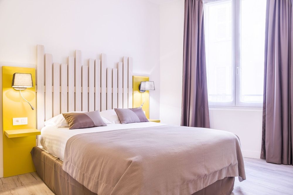 Nice - Hauts de Seine - Hotel Des Arts - Hauts de Seine