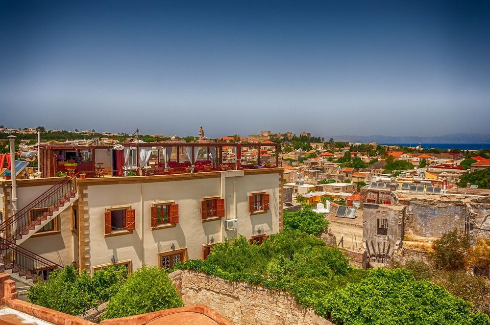 Bâle Mulhouse - Rhodes ville - Minos Pension - Rhodes ville