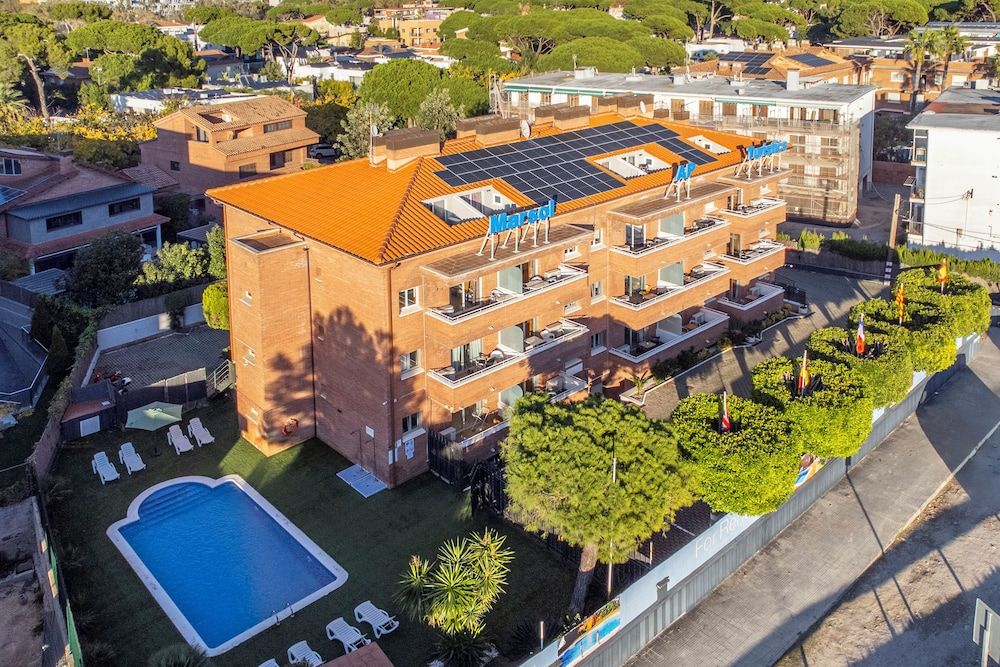 Caen - Castelldefels - Aparthotel Marsol - Castelldefels