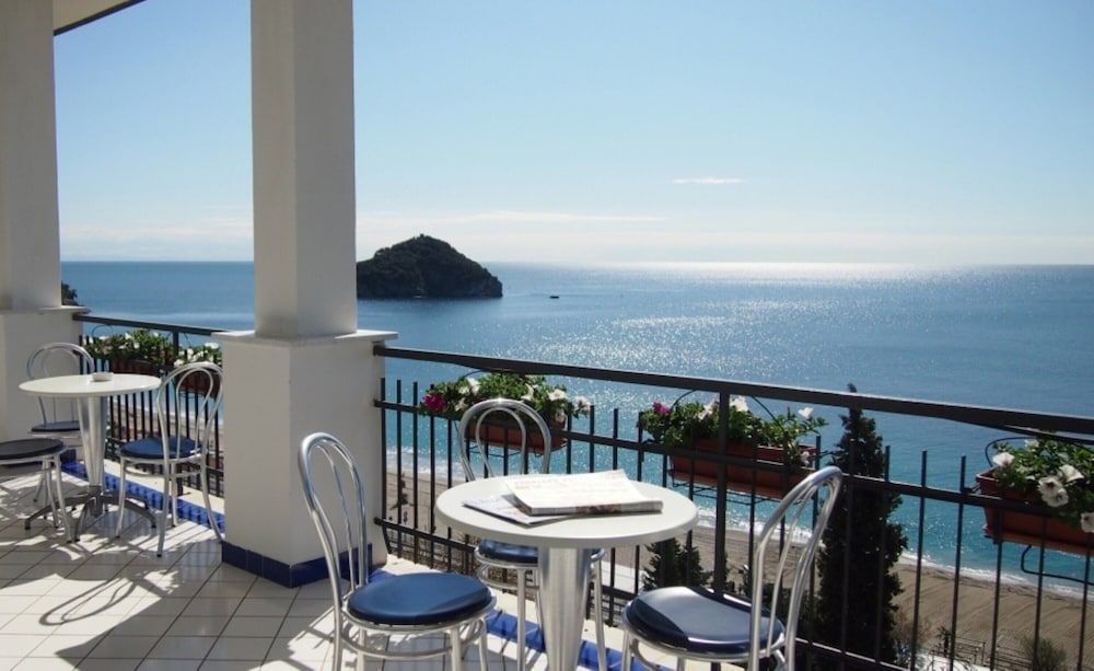 Lyon - Savona - Best Western Hotel Acqua Novella - Savona
