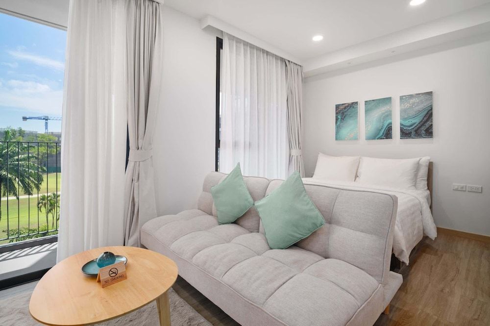 Paris - Kamala Beach - Phuket - Skypark Aurora in Laguna by Banyan Living - Kamala Beach - Phuket