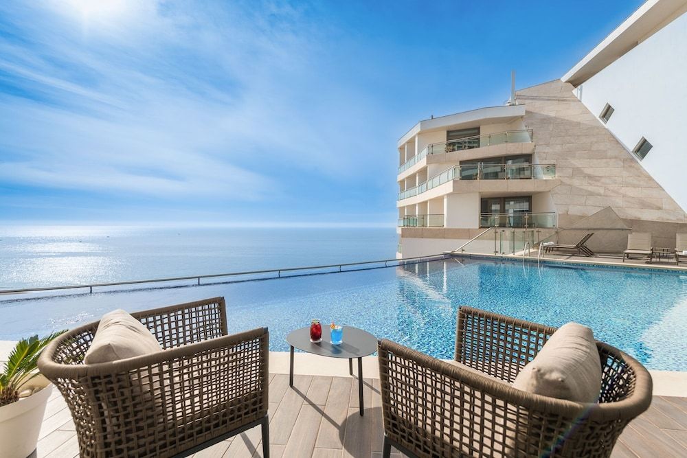 Paris - Sesimbra - Sesimbra Oceanfront Hotel - Preferred Hotels and Resorts - Sesimbra