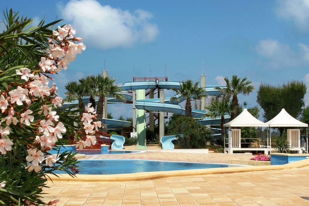 Montpellier - Carovigno - Camping Villaggio Lamaforca - Carovigno