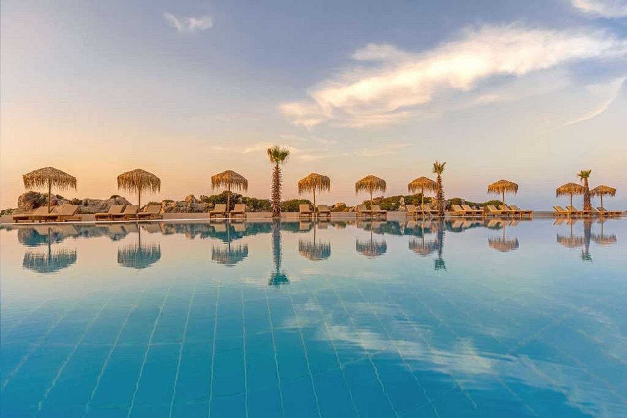 KRESTEN ROYAL Euphoria Resort 2