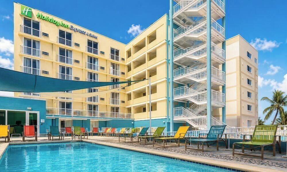 Lyon - Nassau - Holiday Inn Express & Suites NASSAU by IHG - Nassau
