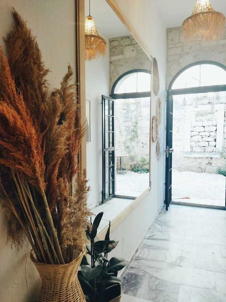 Bâle Mulhouse - Çeşme - Doka Alaçati - Çeşme
