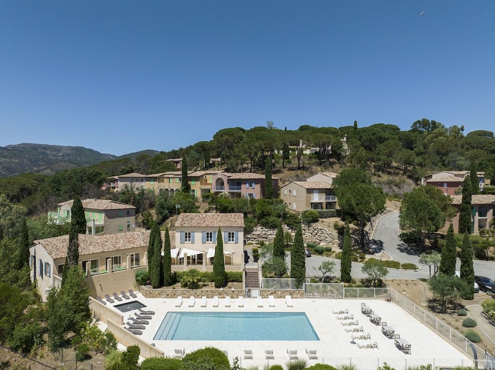Paris - Grimaud - Garden & City Les Bastides de Grimaud - Grimaud