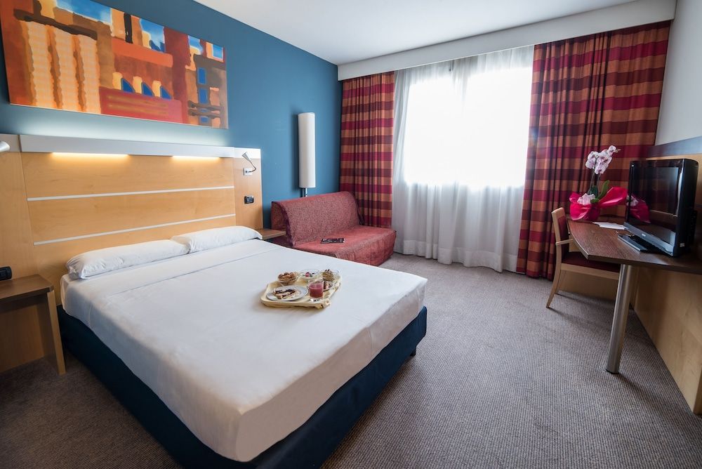 Marseille - Turin - Idea Hotel Torino Mirafiori - Turin