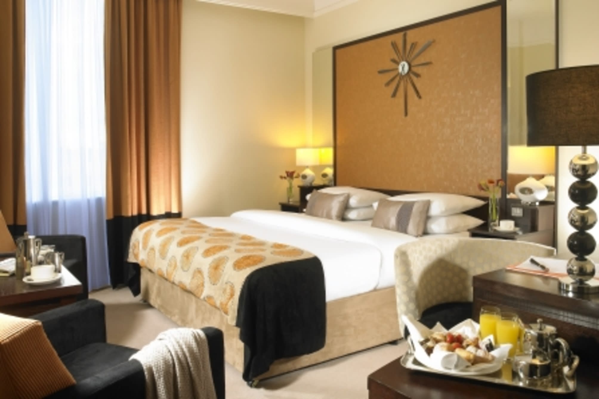 Carlton Hotel Blanchardstown 3