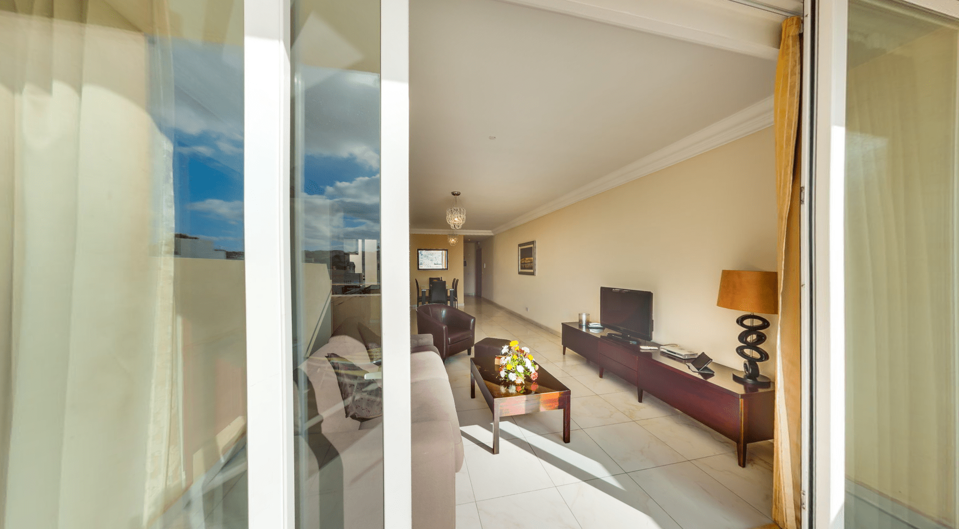 Onyx Hotel 5