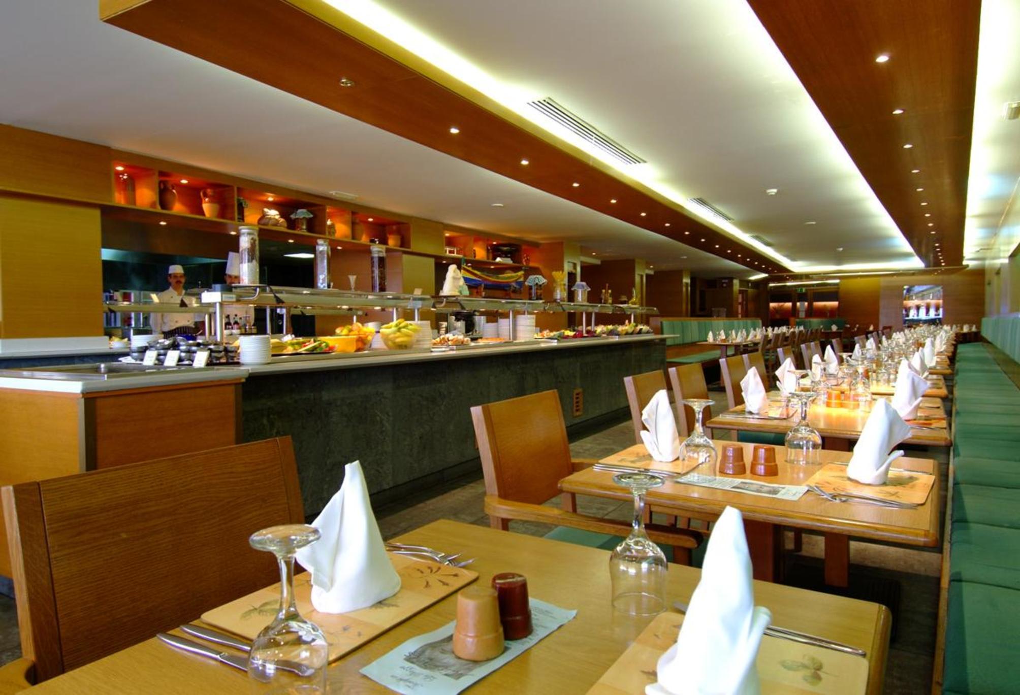 The Preluna Hotel 4