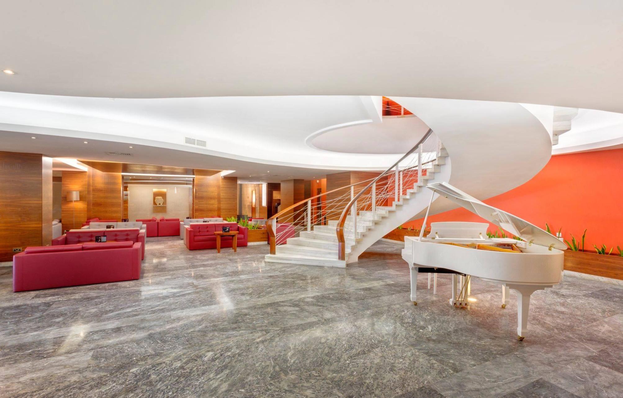 The Preluna Hotel 3