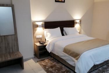 HOTEL DU LAC 3