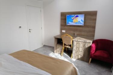 HOTEL DU LAC 4