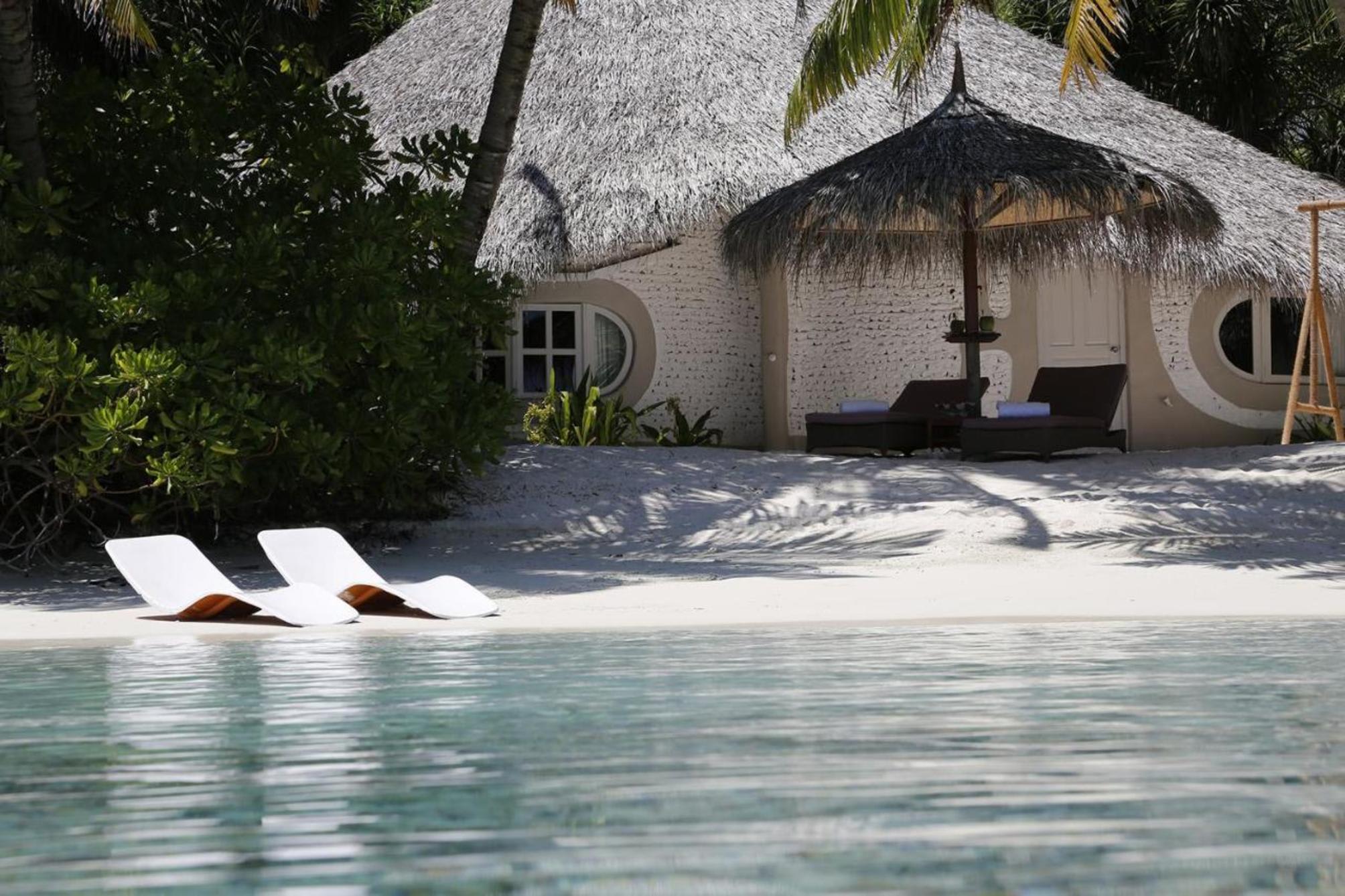 Nika Island Resort & Spa, Maldives 5