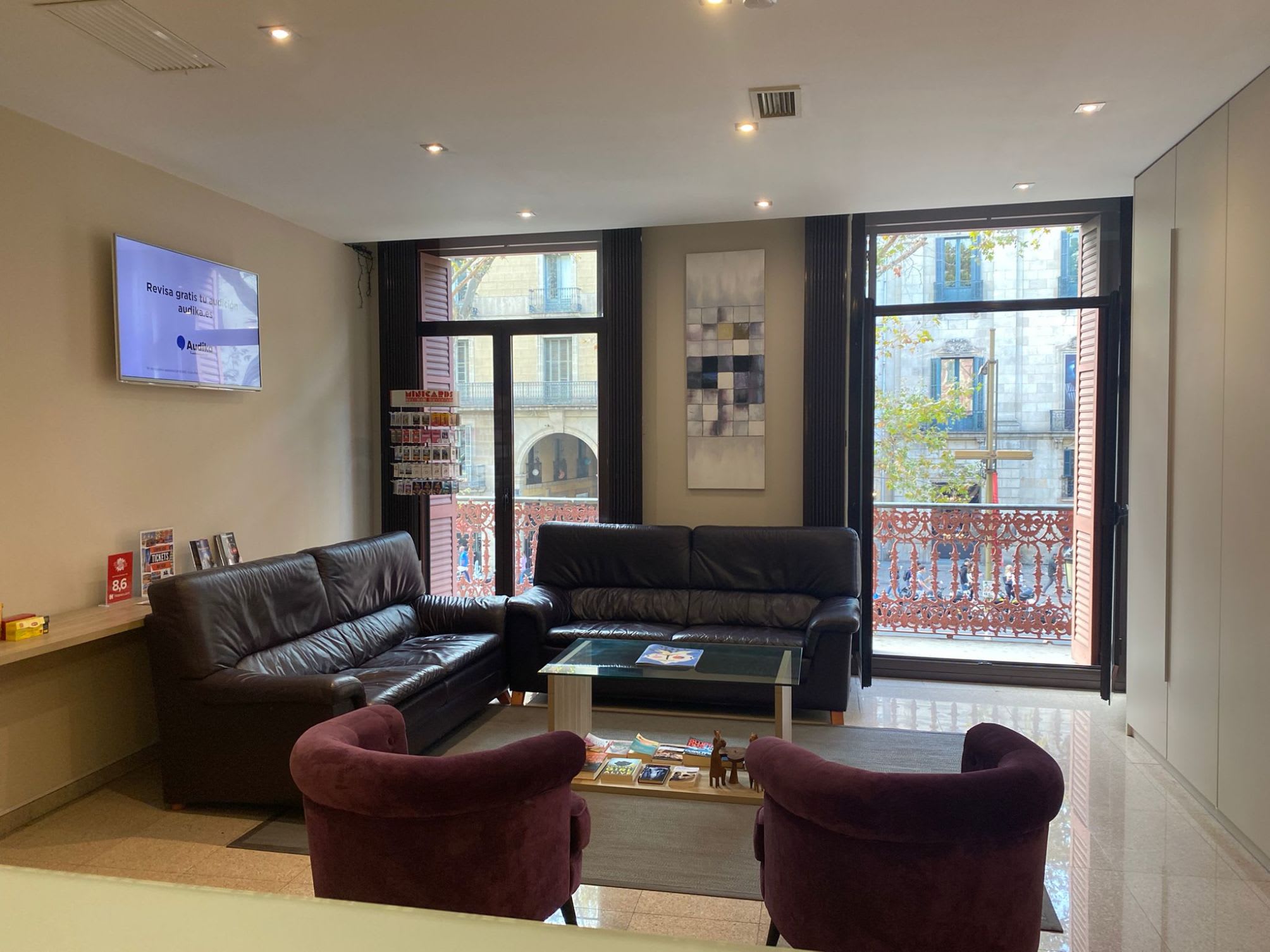 Aparthotel Rambla108 5