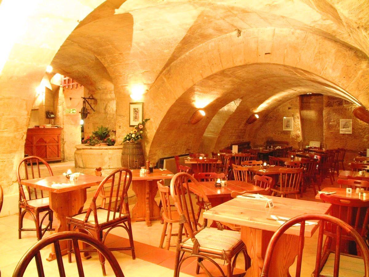 Hotel Castille 4