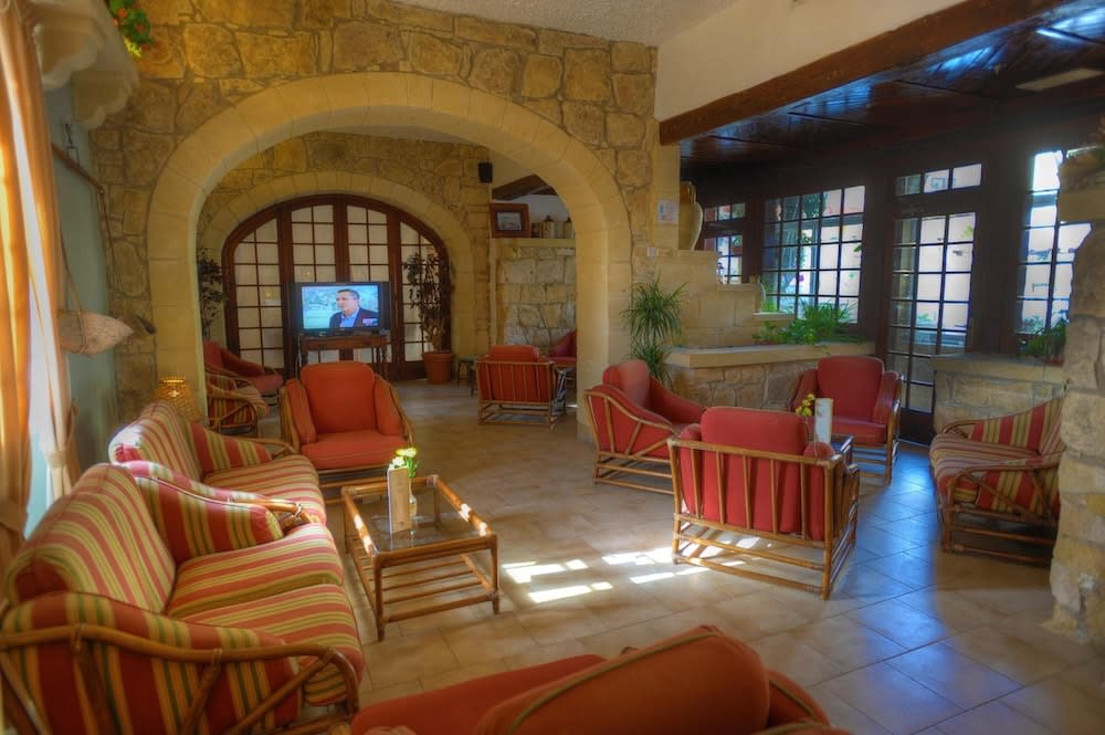 Cornucopia Hotel 5
