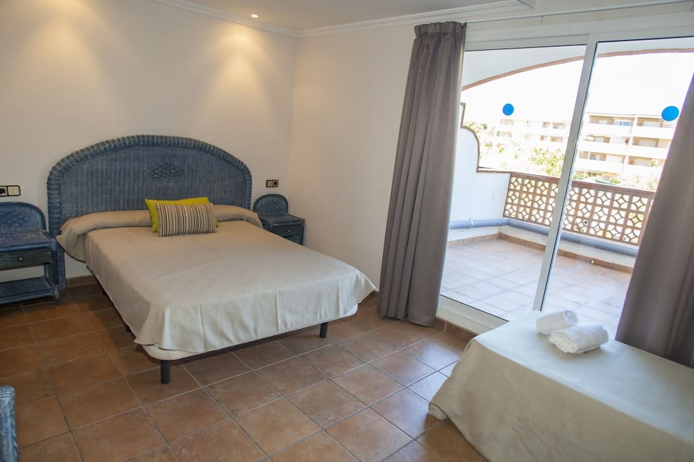 Hotel Comarruga Platja 3
