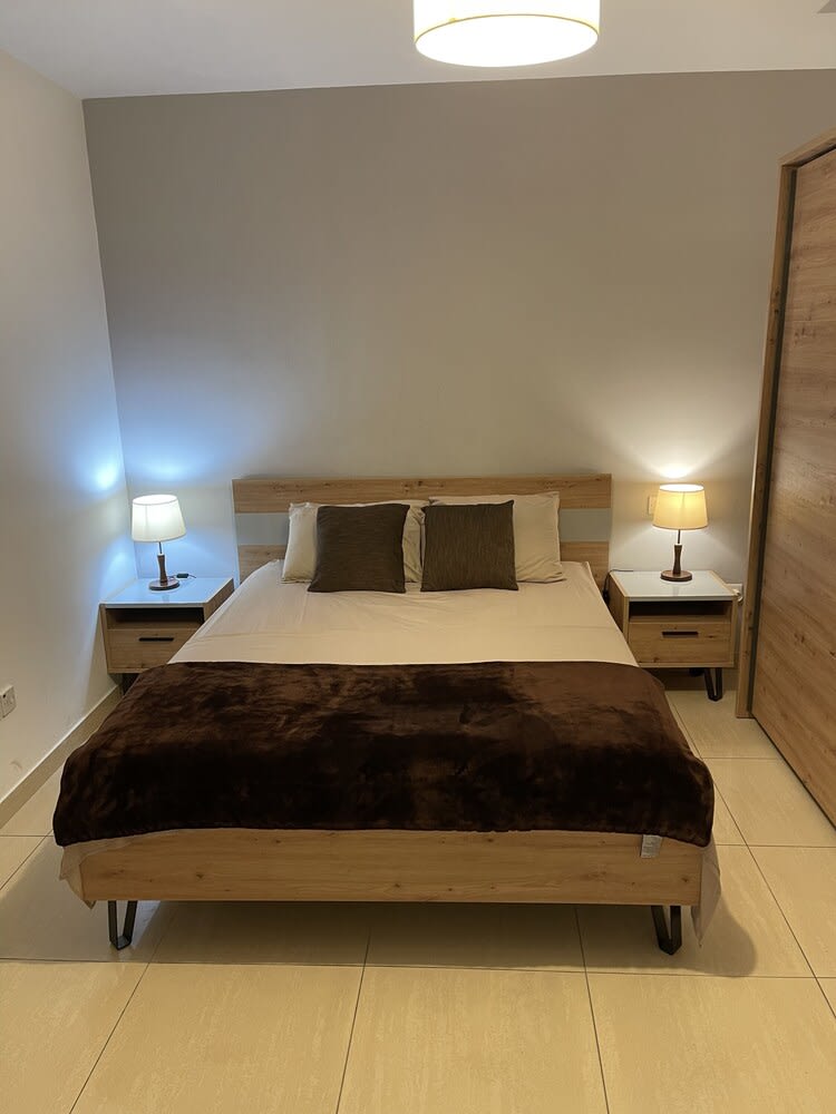 Spinola Bay - St Julians near beach Prime location 3