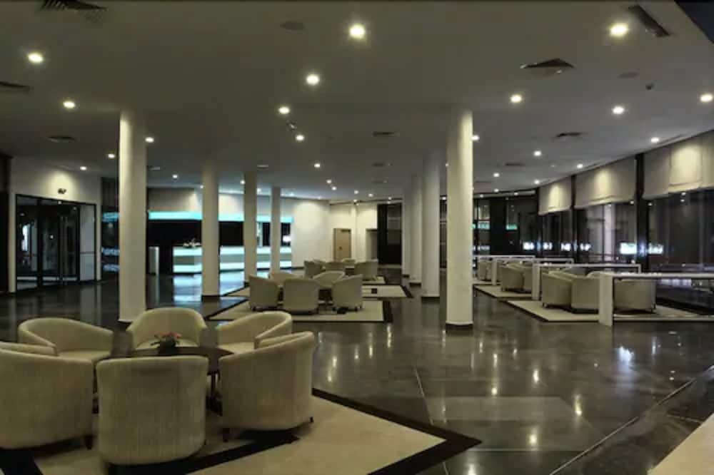Andalucia Beach Hotel & Residence 2