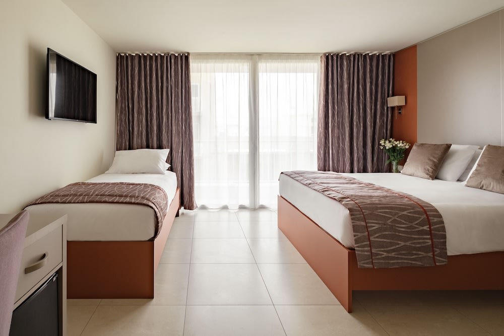 Mayflower Hotel Malta 5