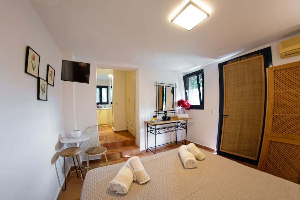 Barbati Boutique Studio 3