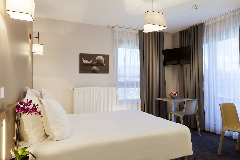 Nehô Suites Porte de Genève - Gare Annemasse 5