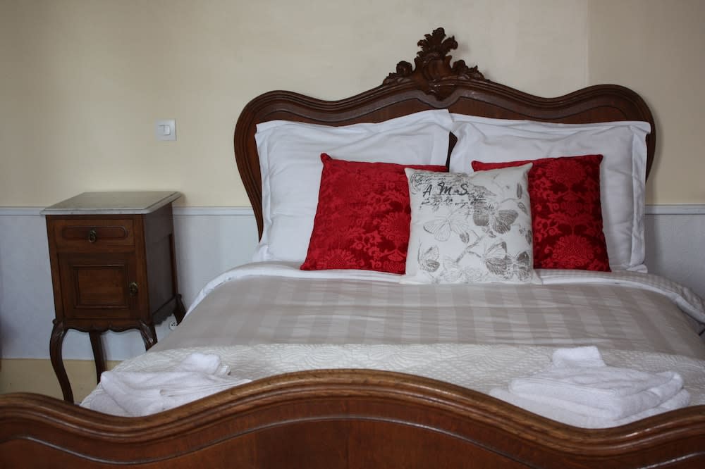 Château Latour - B&B, Pool, Parking, Dinner pre-bookable 5