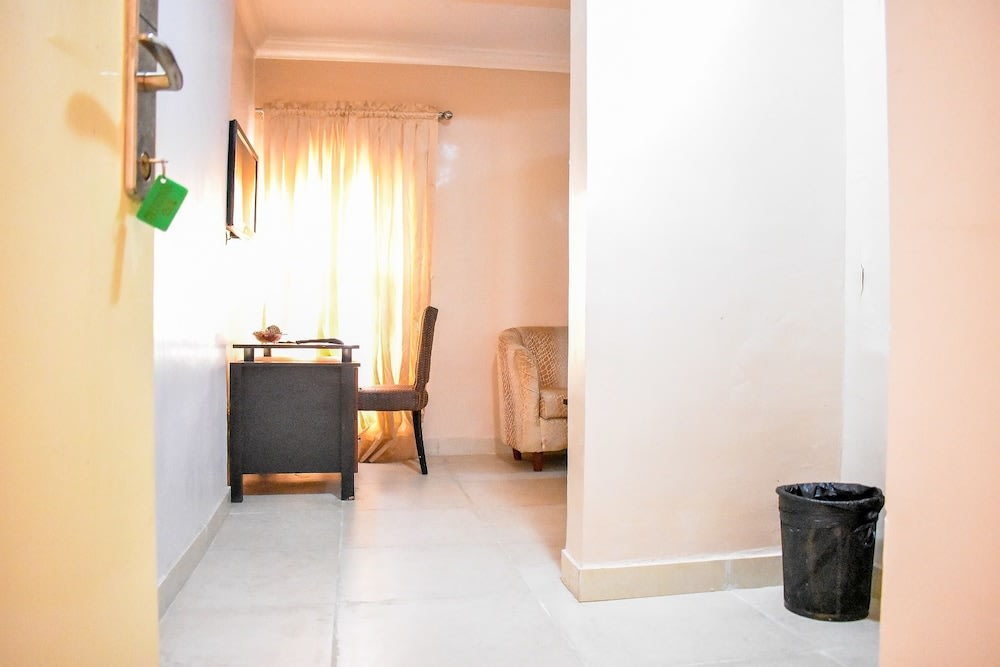 Emerald Cove 5