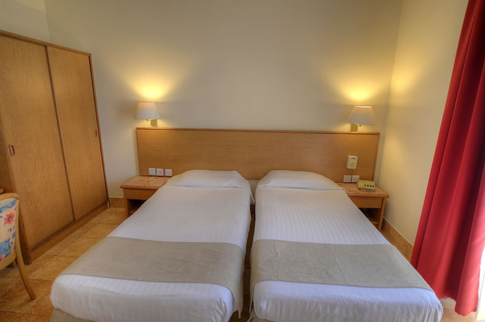 Allegro Hotel 5
