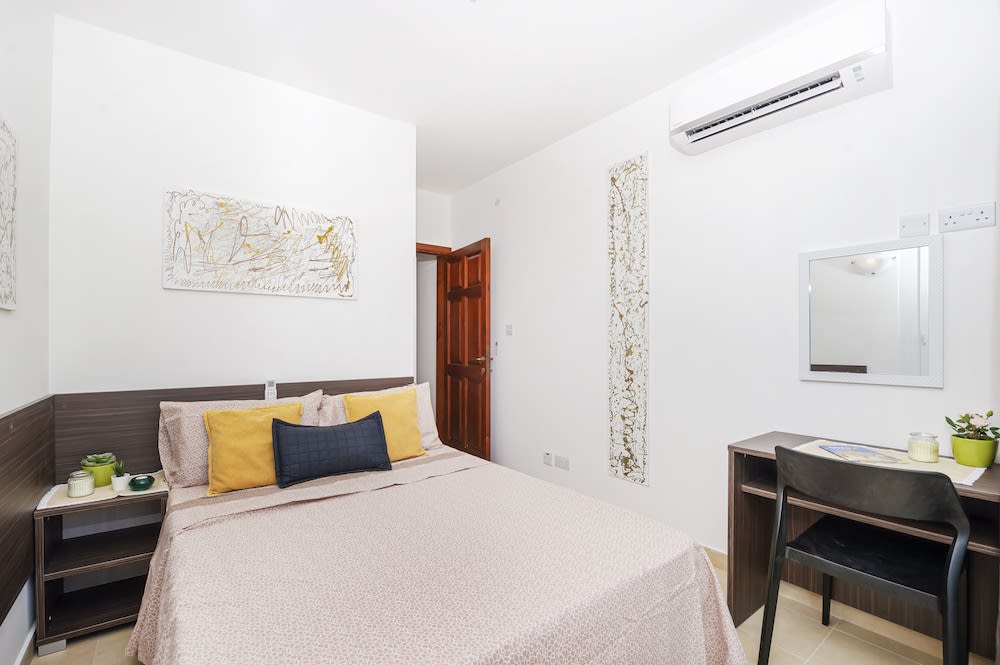 Summer Breeze Comfort Apartments by Getaways Malta 5