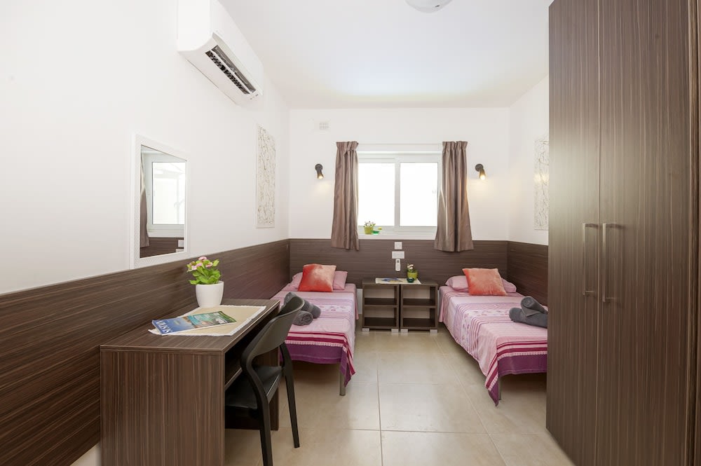 Summer Breeze Maisonette with Terrace by Getaways Malta 5