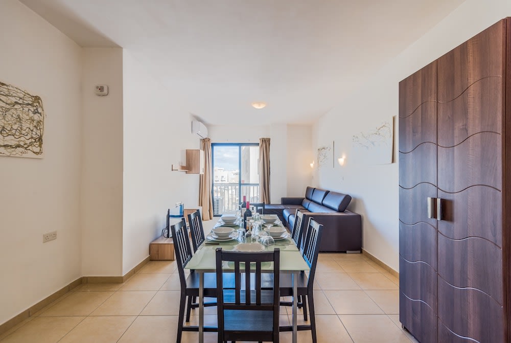 Seashells Self Catering Apartment by Getaways Malta 3