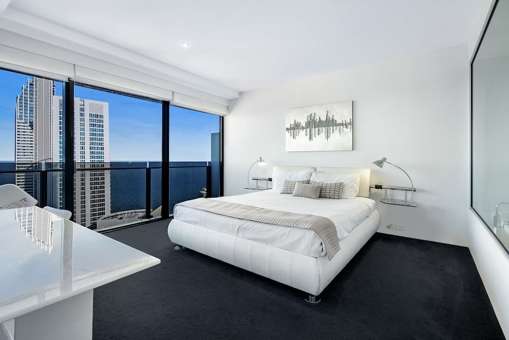 Circle On Cavill Surfers Paradise Apartments-Holiday Paradise 3