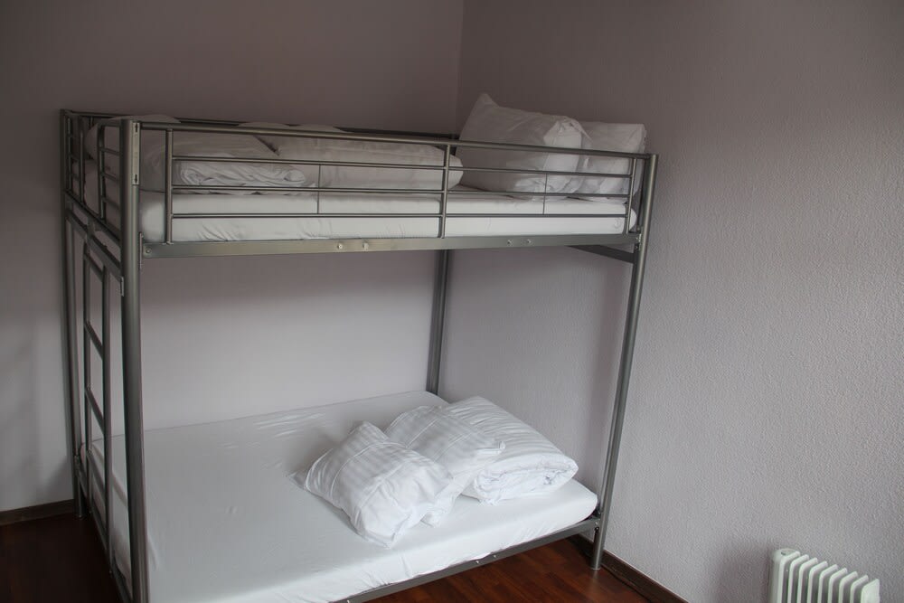 Stay2Night Hostel 4