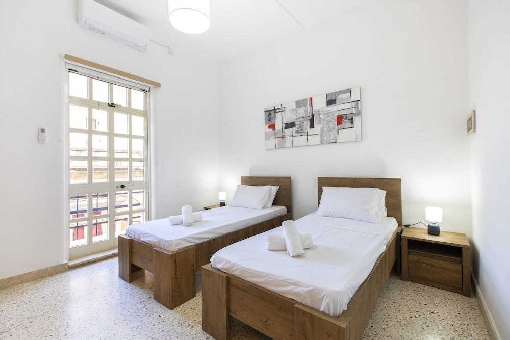 Sliema Lovely Flat 4