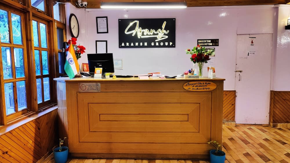 Celebriti by Aransh Group 3