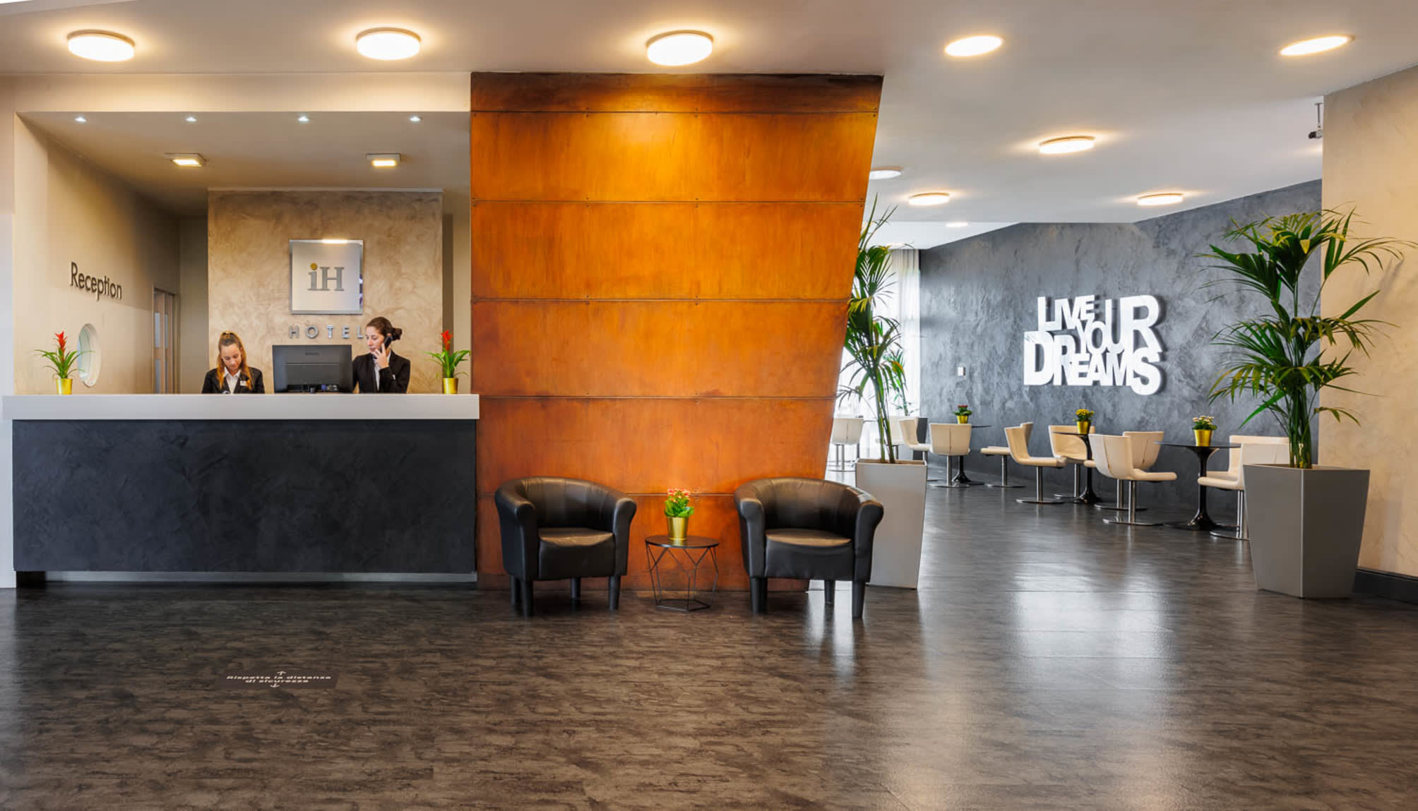 iH Hotels Milano Lorenteggio 4