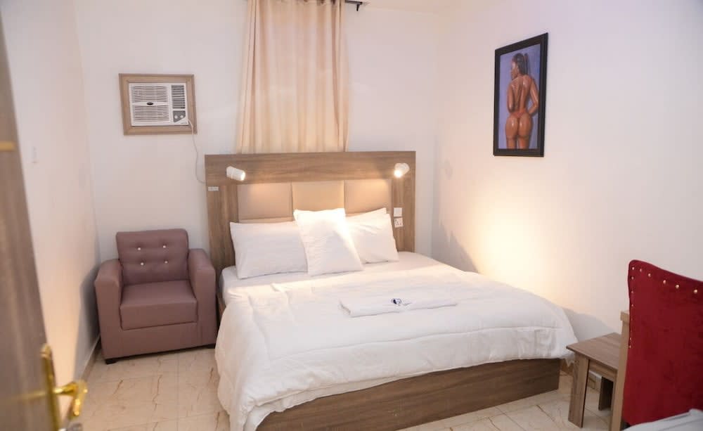 gentle tower hotels 3