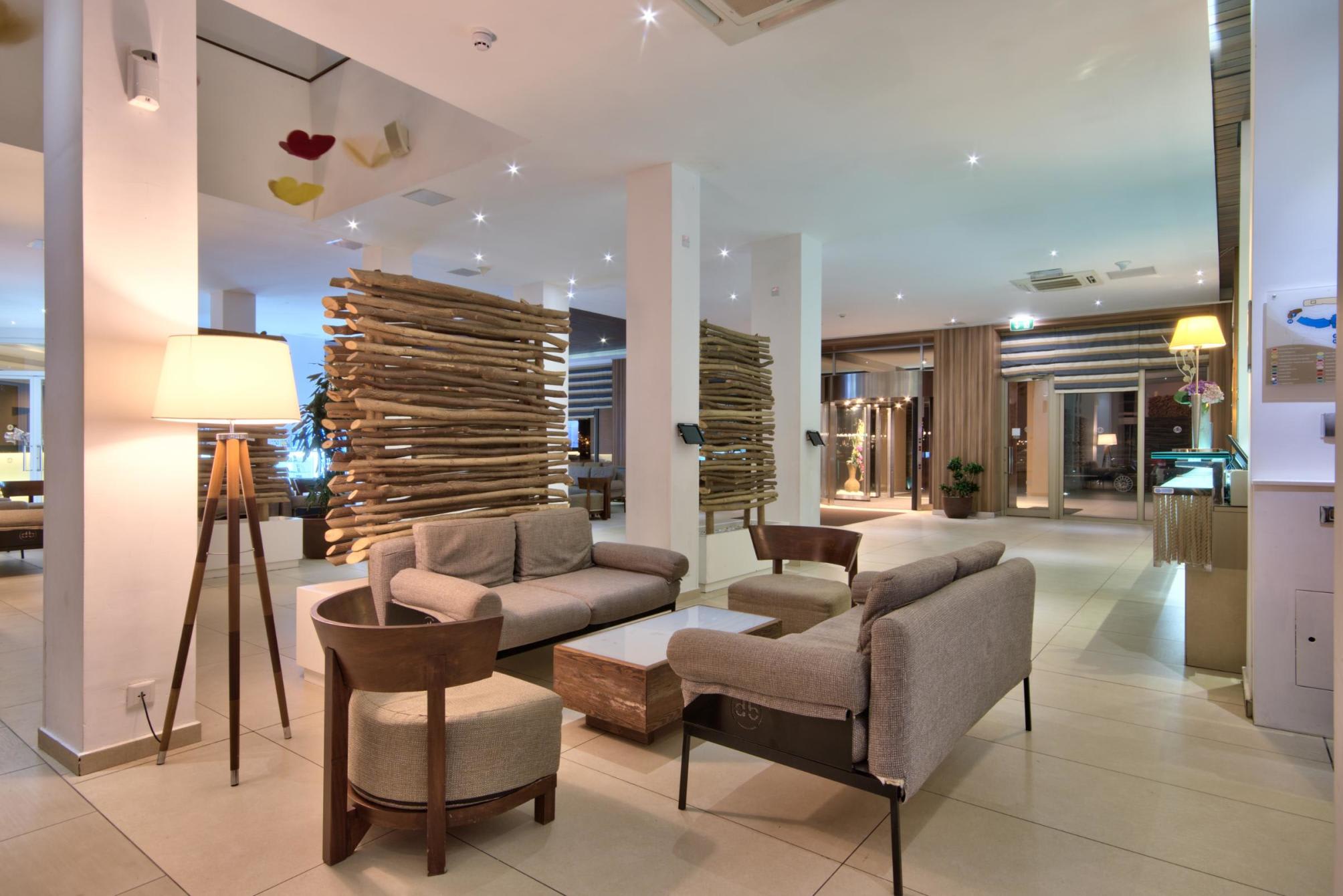 db Seabank Resort + Spa All Inclusive 3