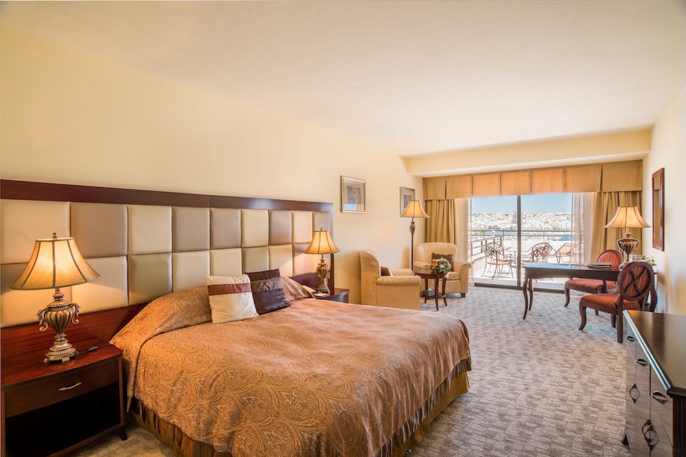 Grand Hotel Excelsior 5