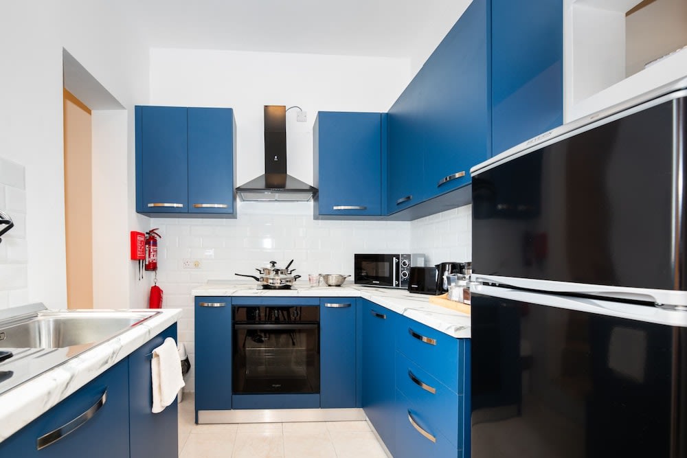 Chic 1BR Retreat in St Julian's by Holi 5
